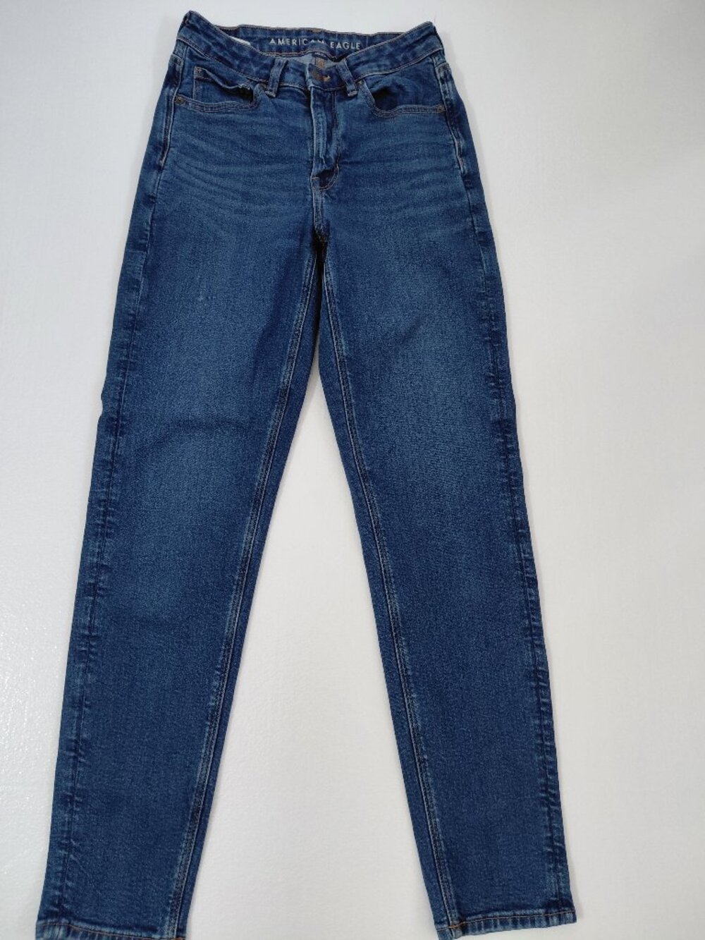 America Eagle Women's Denim Jeans – Medium Blue Wash